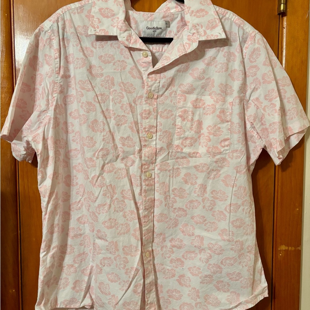 Goodfellow & Co Men's Light Pink Floral Button Down Shirt